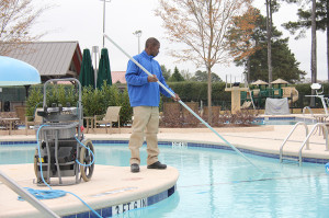 Pool Cleaning Servie